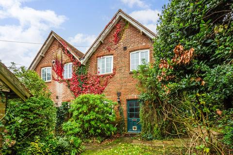 2 bedroom semi-detached house for sale, Church Farm Lane, Sidlesham, Chichester, West Sussex, PO20