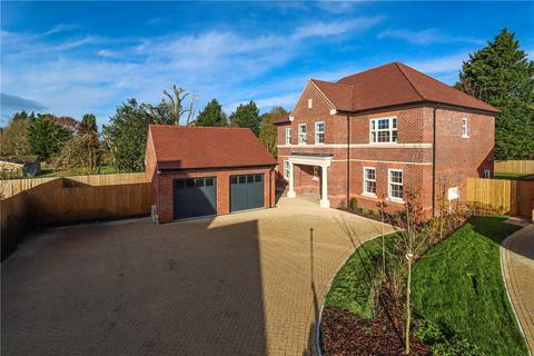 5 bedroom detached house for sale, Sadlers Court, Back Lane, Preston, Hitchin, Hertfordshire