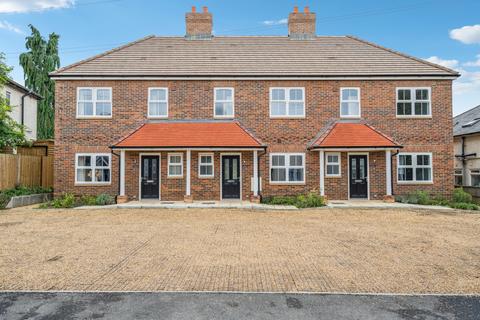 4 bedroom terraced house for sale, Cannon Court Road, Maidenhead