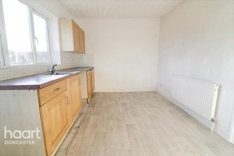 2 bedroom semi-detached house for sale, Howden Avenue, Skellow, Doncaster