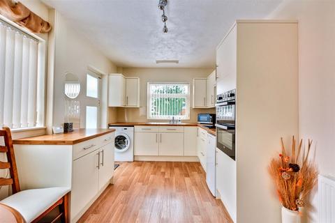 3 bedroom detached house for sale, Hill Rise, Trowell, Nottingham