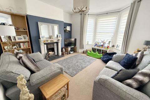 3 bedroom end of terrace house for sale, Rutland Road, Plymouth PL4