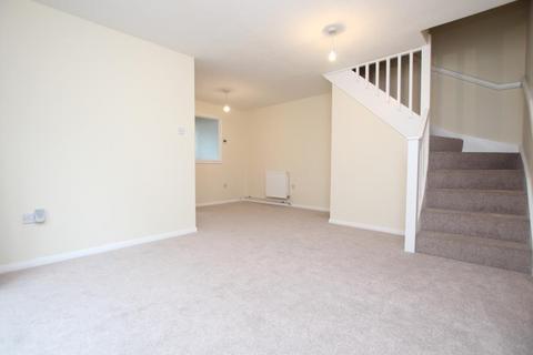 2 bedroom terraced house to rent, Ash Walk, Bristol BS10