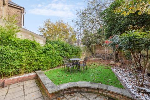 5 bedroom semi-detached house for sale, Sistova Road, SW12