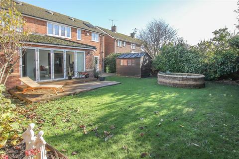 5 bedroom detached house for sale, Great Fox Meadow, Kelvedon Hatch