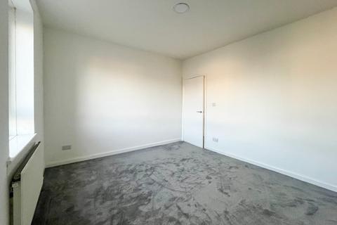 1 bedroom flat to rent, Flat 2F2