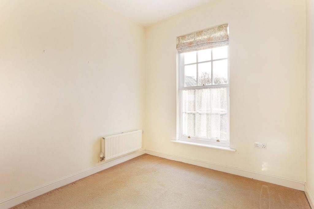 Guest Bedroom/Study