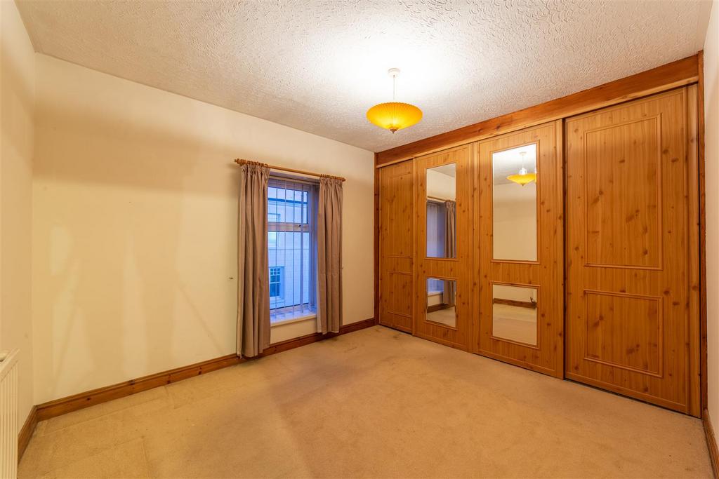 72 High Street-1.jpg