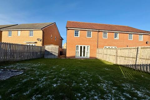 3 bedroom end of terrace house for sale, Adair Way, Hebburn, NE31