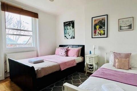 1 bedroom flat for sale, Clifford Gardens, Kensal Rise NW10