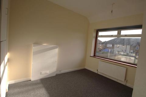 2 bedroom house to rent, Neashan Road Dagenham