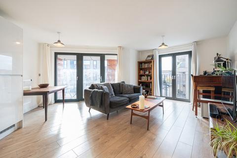 1 bedroom apartment for sale, Akerman Road, London