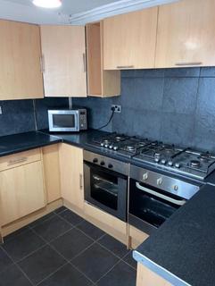 6 bedroom terraced house to rent, Swansea SA1