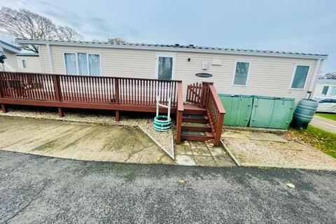 2 bedroom holiday park home for sale, The Fairway, Sandown, Isle of Wight PO36