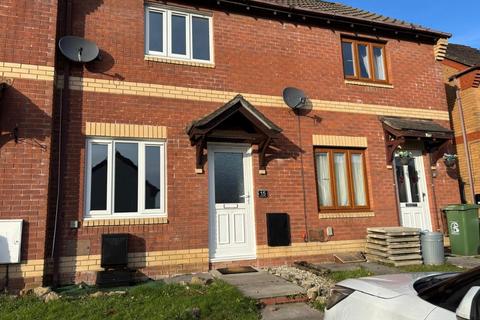 2 bedroom terraced house to rent, St. Davids Close, Brackla