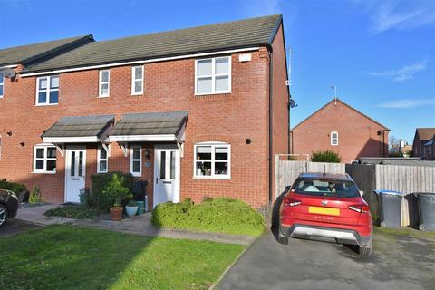 2 bedroom townhouse for sale, Chapple Hyam Avenue, Bishops Itchington, Southam