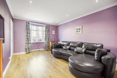 15 Longfield Road, Darlington, DL3 0EP