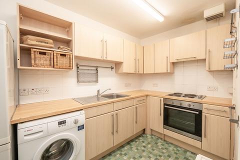 2 bedroom flat for sale, 88 (2F3) Dickson Street, Leith, Edinburgh, EH6