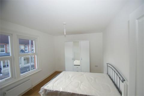 1 bedroom apartment to rent, Leavesden Road, WATFORD, WD24