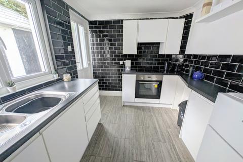 2 bedroom flat for sale, Prospect Place, Hayle, Cornwall, TR27 4LU