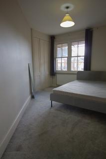 House share to rent, 62 Leavesden Road, Watford