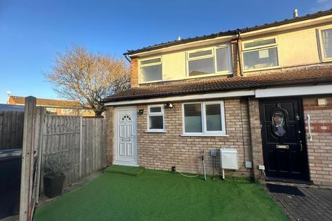 2 bedroom end of terrace house for sale, Waylands, Hayes UB3