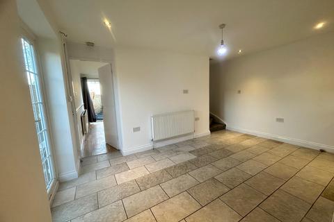 2 bedroom end of terrace house for sale, Waylands, Hayes UB3