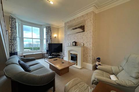 2 bedroom apartment for sale, The Crescent, Filey