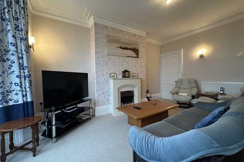 2 bedroom apartment for sale, The Crescent, Filey