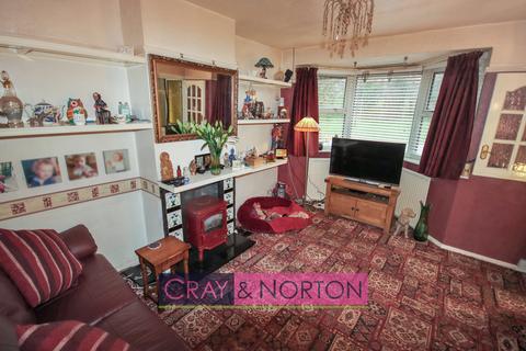 3 bedroom terraced house for sale, Queen Elizabeths Drive, New Addington, CR0