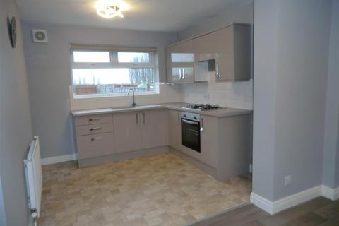 3 bedroom house to rent, Cranbrook Avenue, Hull