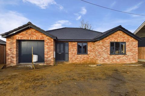 3 bedroom detached bungalow for sale, Crow Hall Estate, Downham Market PE38