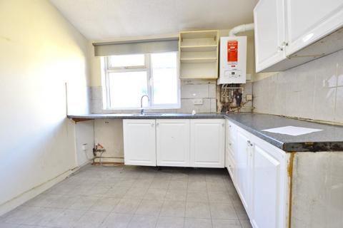 2 bedroom flat for sale, North Street, Plaistow