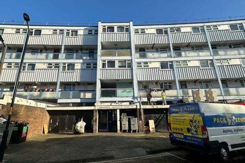 5 bedroom flat for sale, 29 Gateway, Walworth, London, SE17 3UE