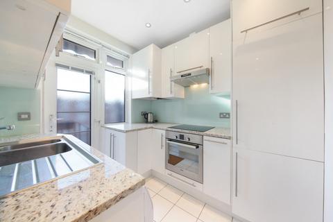 2 bedroom flat to rent, Charlbert Court, Charlbert Street, St John's Wood, London