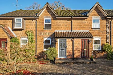 2 bedroom terraced house for sale, Cranbourne Drive, Otterbourne, Winchester, Hampshire, SO21