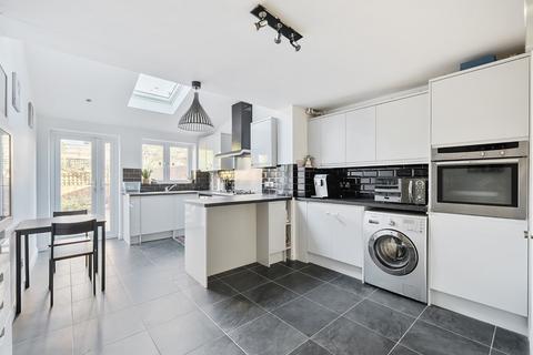 2 bedroom terraced house for sale, Cranbourne Drive, Otterbourne, Winchester, Hampshire, SO21