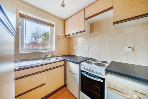 1 bedroom flat for sale, The Oaks, Merryoak, Southampton, Hampshire, SO19