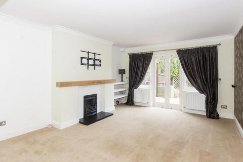 4 bedroom house to rent, Lamplighters, Fleckney, Leicester