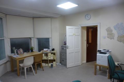 Office to rent, Lichfield Street, Walsall