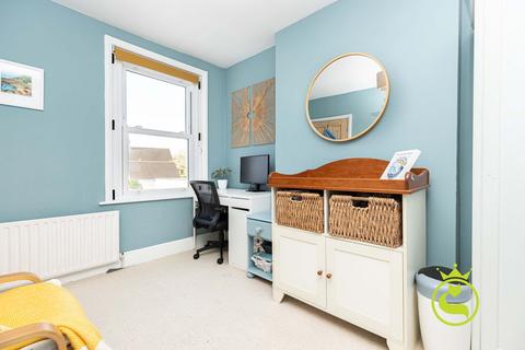 16 Clarence Road, Poole, BH14 8AX