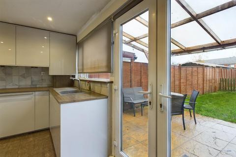 3 bedroom terraced house for sale, Cornwall Road, Chandler's Ford, Eastleigh