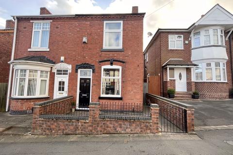 2 bedroom semi-detached house for sale, St. James Road, Oldbury B69