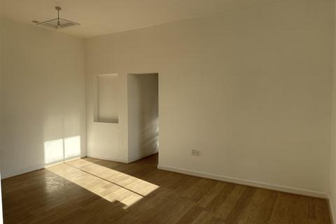 1 bedroom flat to rent, Flat 2, 115 Blaby Road, Wigston