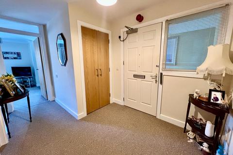 2 bedroom ground floor flat for sale, Brick Kiln Place, Grantham, NG31