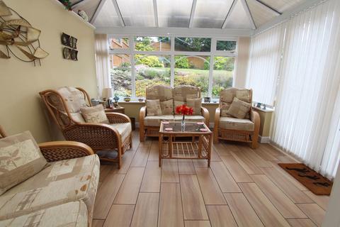 30 View Point, Tividale, Oldbury, B69 1UU