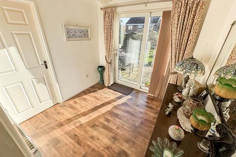 3 Bourne Close, Corby, NN18 8ND