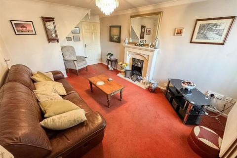 3 Bourne Close, Corby, NN18 8ND