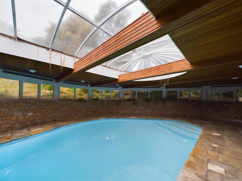 CAM02009 G0-PR0243-STILL027.jpg