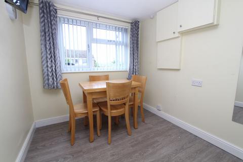 2 bedroom semi-detached house for sale, Walker Avenue, Brierley Hill DY5